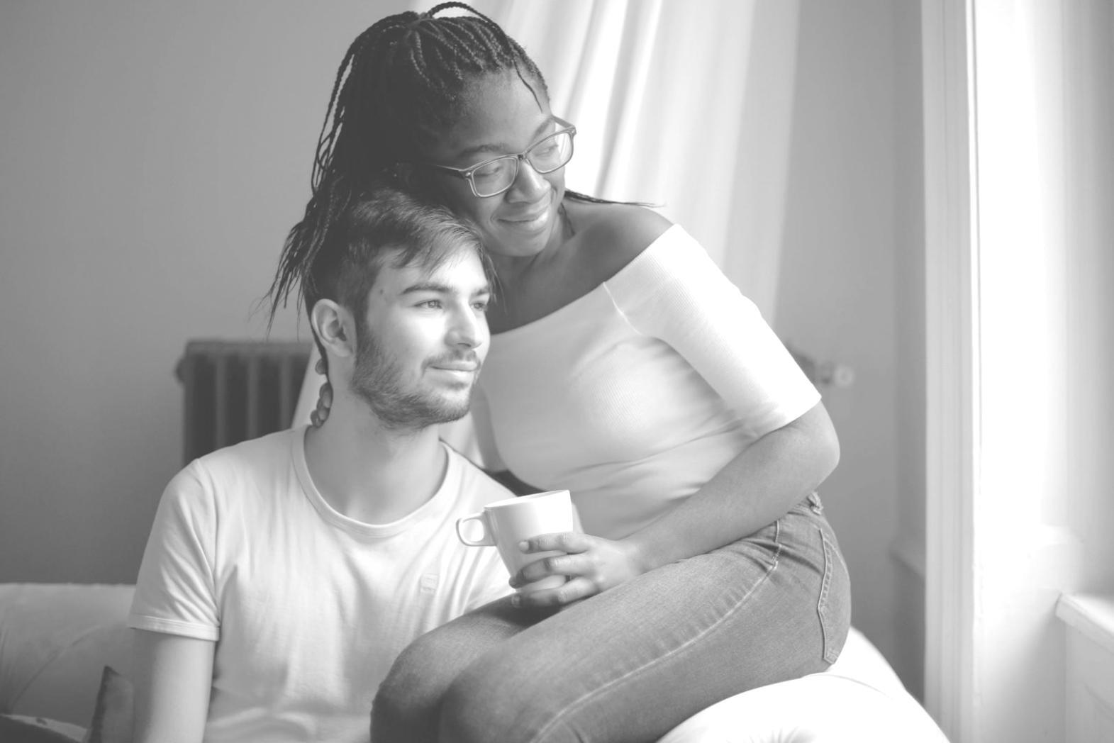 Семья за совместным времяпрепровождением